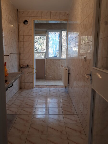 Giulesti, Parc Liceul Marin Preda,